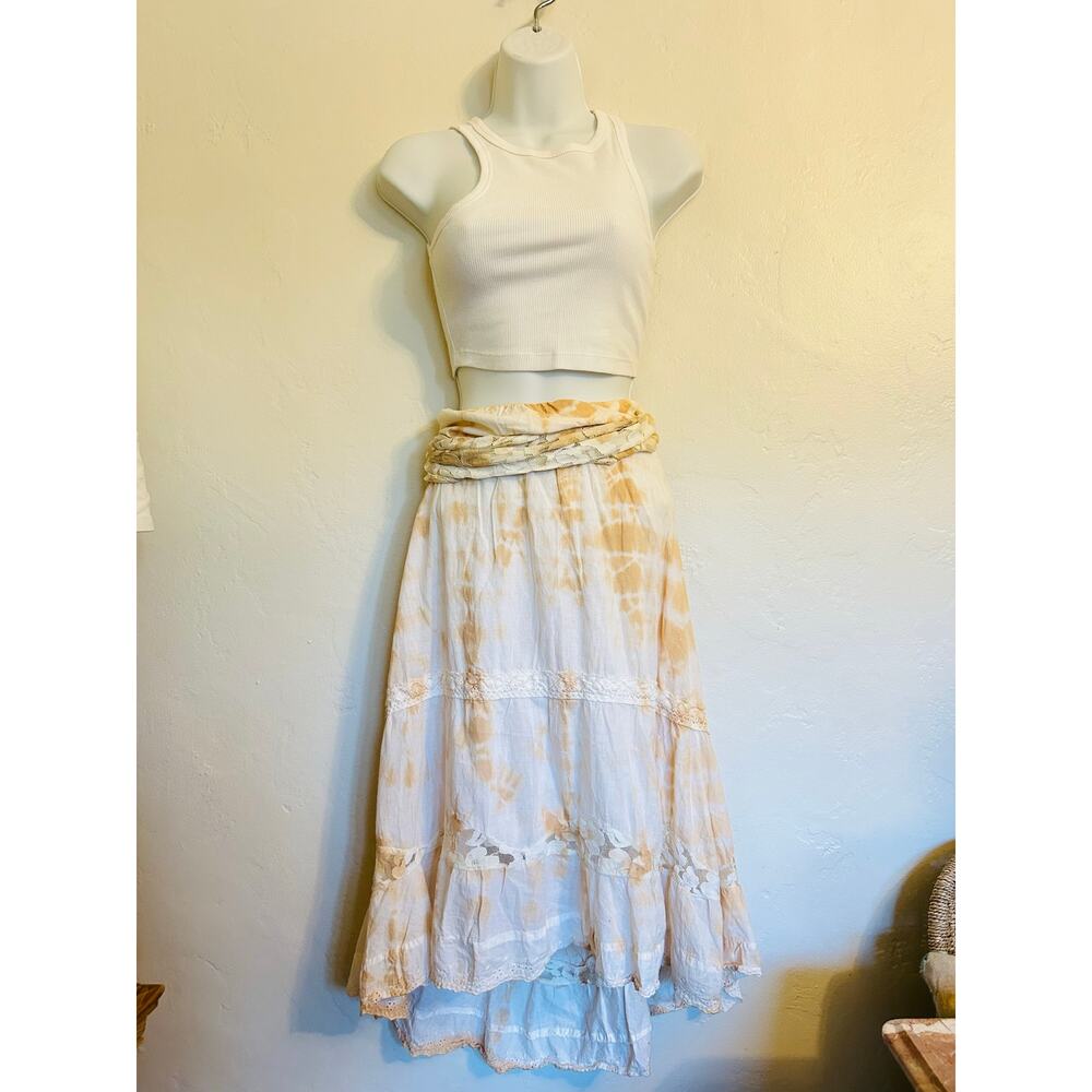 Bohemian Bk tie dye ruffle midi skirt